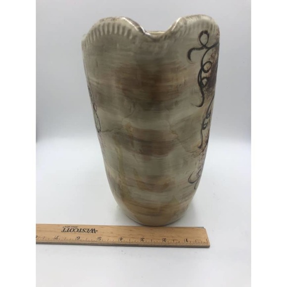 Dario Farrucci Designs Ceramic Pitcher Grapevine Theme With Handle - Picture 14 of 15